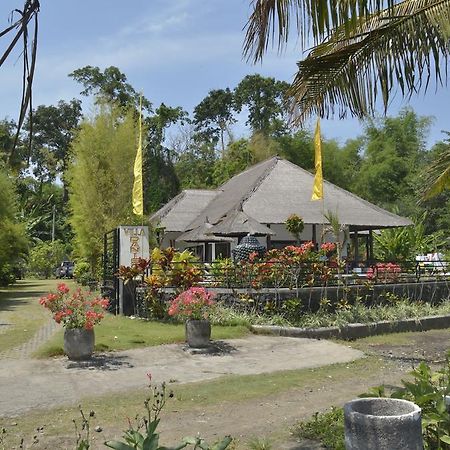 Villa Danison Umeanyar Exteriör bild