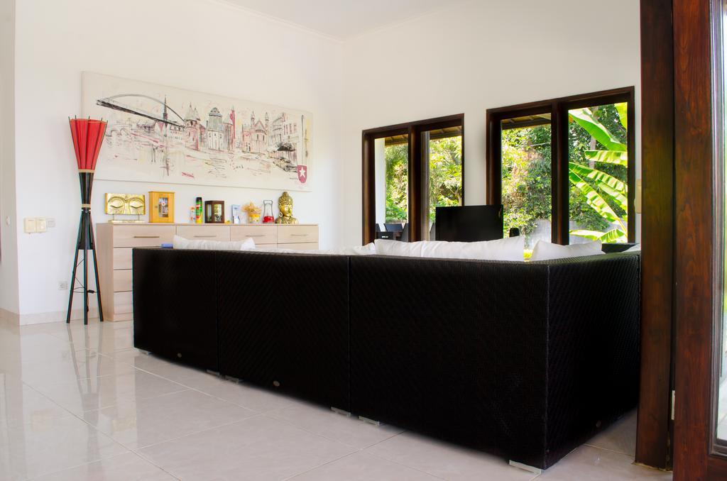 Villa Danison Umeanyar Rum bild